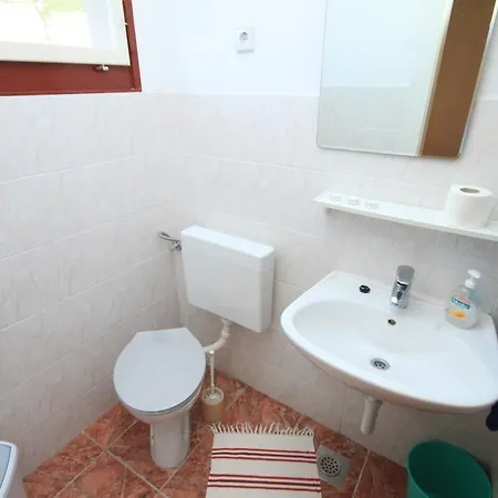 Διαμέρισμα Studio Komiza 8911a *